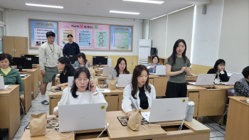 학습공동체 2차 연수 (1).jpg
